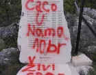 Vandali oštetili spomenik na Kazanima, poruka: "Živi Caco u nama br 10"/Klix.ba