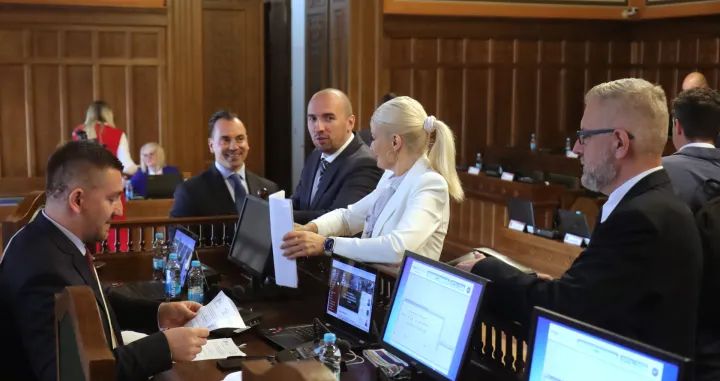 Konstituirajuća sjednica Gradskog vijeća Grada Sarajeva/Senad Gubelić