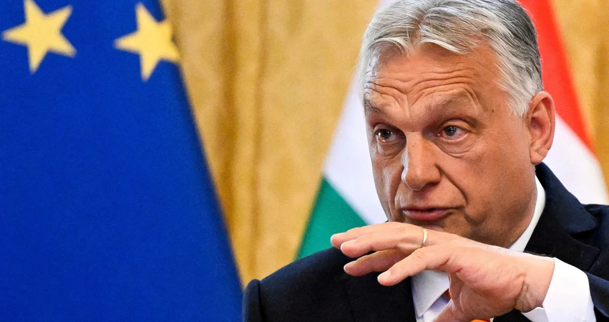 FILE PHOTO: Hungarian Prime Minister Viktor Orban gestures during a press conference with Slovakia's Prime Minister Robert Fico (not pictured), in Bratislava, Slovakia, April 28, 2025. REUTERS/Radovan Stoklasa/File Photo/Radovan Stoklasa