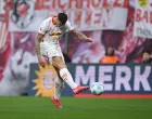 Soccer Football - Bundesliga - RB Leipzig v Bayern Munich - Red Bull Arena, Leipzig, Germany - May 3, 2025 RB Leipzig's Benjamin Sesko scores their first goal REUTERS/Annegret Hilse DFL REGULATIONS PROHIBIT ANY USE OF PHOTOGRAPHS AS IMAGE SEQUENCES AND/OR QUASI-VIDEO.