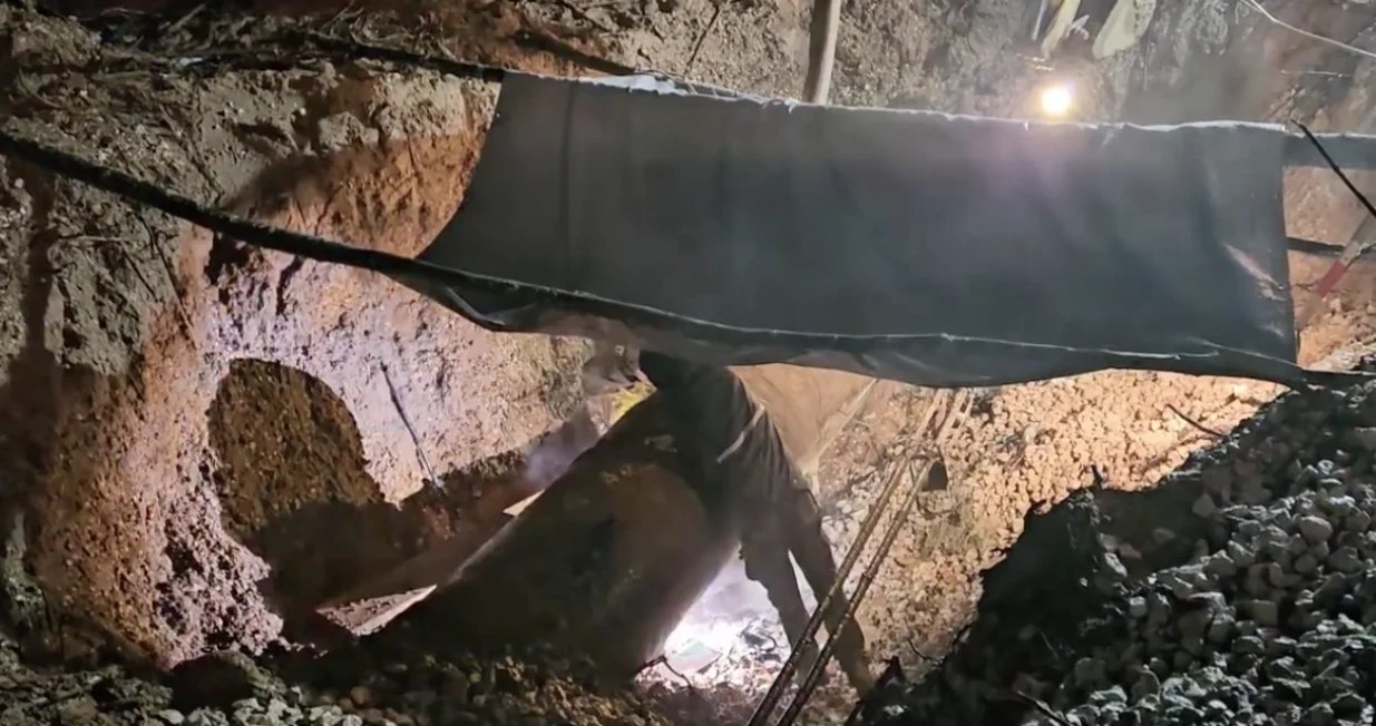 Radovi još uvijek traju/ KJKP ViK/