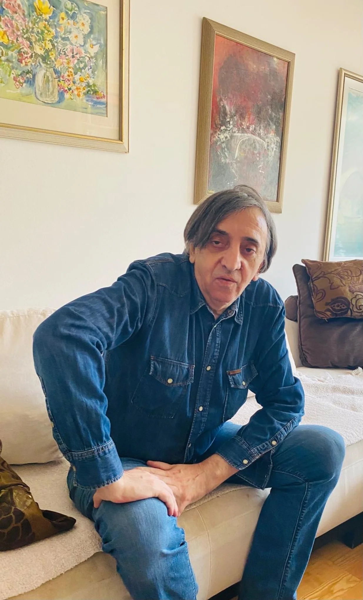 Sa Senadom Avdićem o knjizi "Gole godine"/