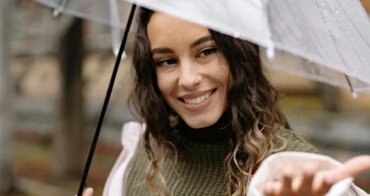 Djevojka na kiši/Yan Krukau