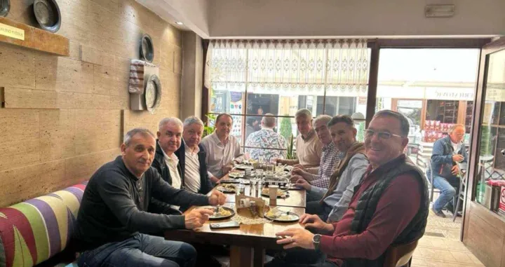 Udruženje "Bordo-bijeli veterani i prijatelji FK Sarajevo"