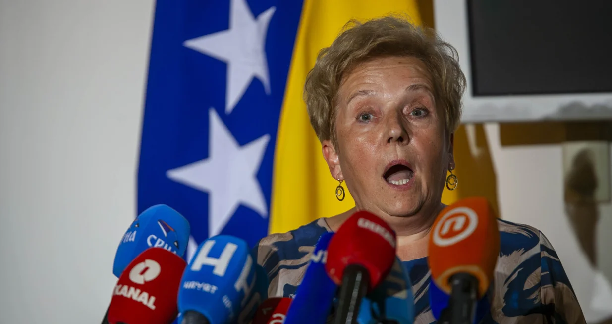 Sala Dom naroda Parlamenta BiH Marina Pendeš/Damir Deljo