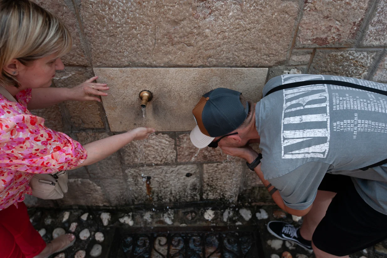 Toplo vrijeme ilustracija/Damir Deljo