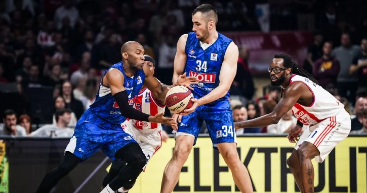 Budućnost - Crvena zvezda (FOTO: ABA liga, Dragana Stjepanović)