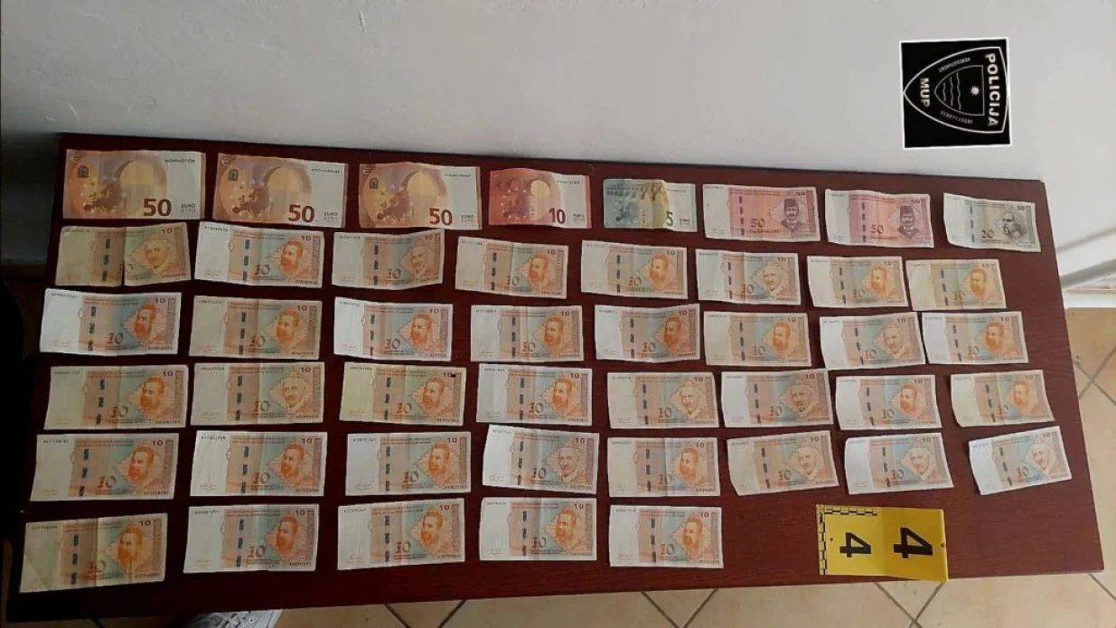 Akcija MUP-a HNK-a u Mostaru, pronađena droga i novac//