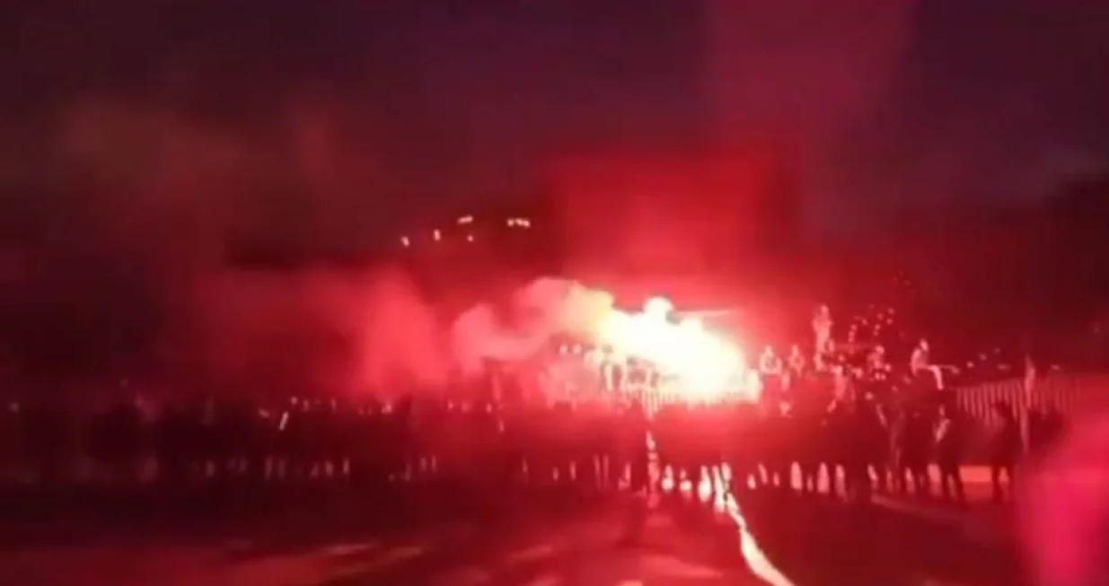 Delije na stadionu Partizana