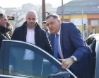 Milorad Dodik stigao na ročište, Sud BiH, Dodikove pristalice/Damir Deljo