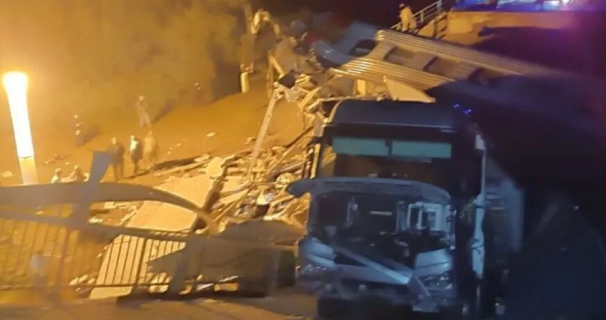 Urušio se most u Rusiji//