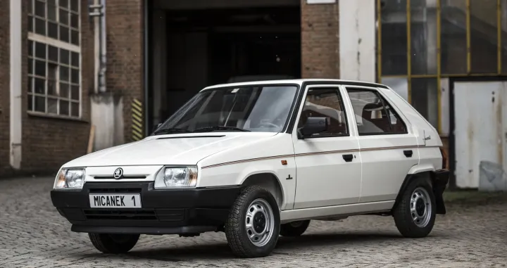 Škoda Favorit/Www.skoda-storyboard.com/