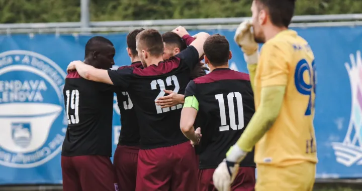 Sarajevo - Nafta Kevin ViverosDal Varešanović 