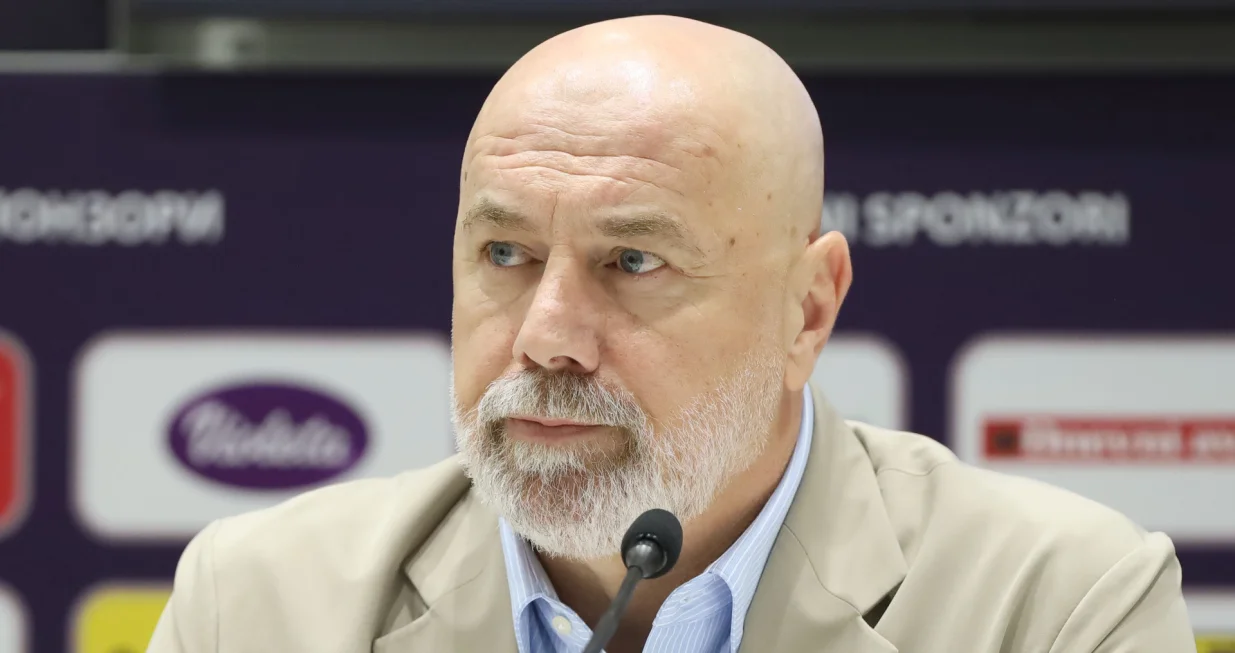 Konferencija za novinare selektora "A" reprezentacije BiH Sergeja Barbareza povodom predstojećeg okupljanja nacionalnog tima uoči utakmica sa San Marinom i Slovenijom