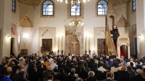 Klanjan bajram-namaz u Sarajevu/Damir Deljo