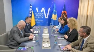 Elmedin Konaković i predsjednica Kosova Vjosa Osmani/