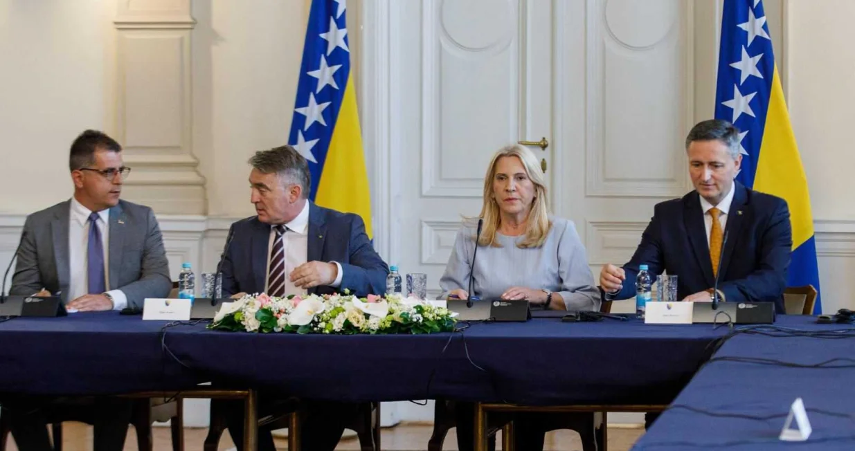 sastanak Predsjedništva Bosne i Hercegovine sa predsjednicima i potpredsjednicima parlamenata nordijskih i baltičkih zemalja (NB8)/