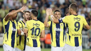 FenerbahceEdin DžekoDušan Tadić