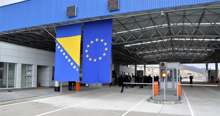 Usklađivanje viznog režima/Emanuel Soca