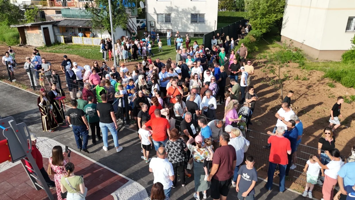 Na Ilidži svečano otvoren Sportsko-rekreativni centar "Dženan Memić"//