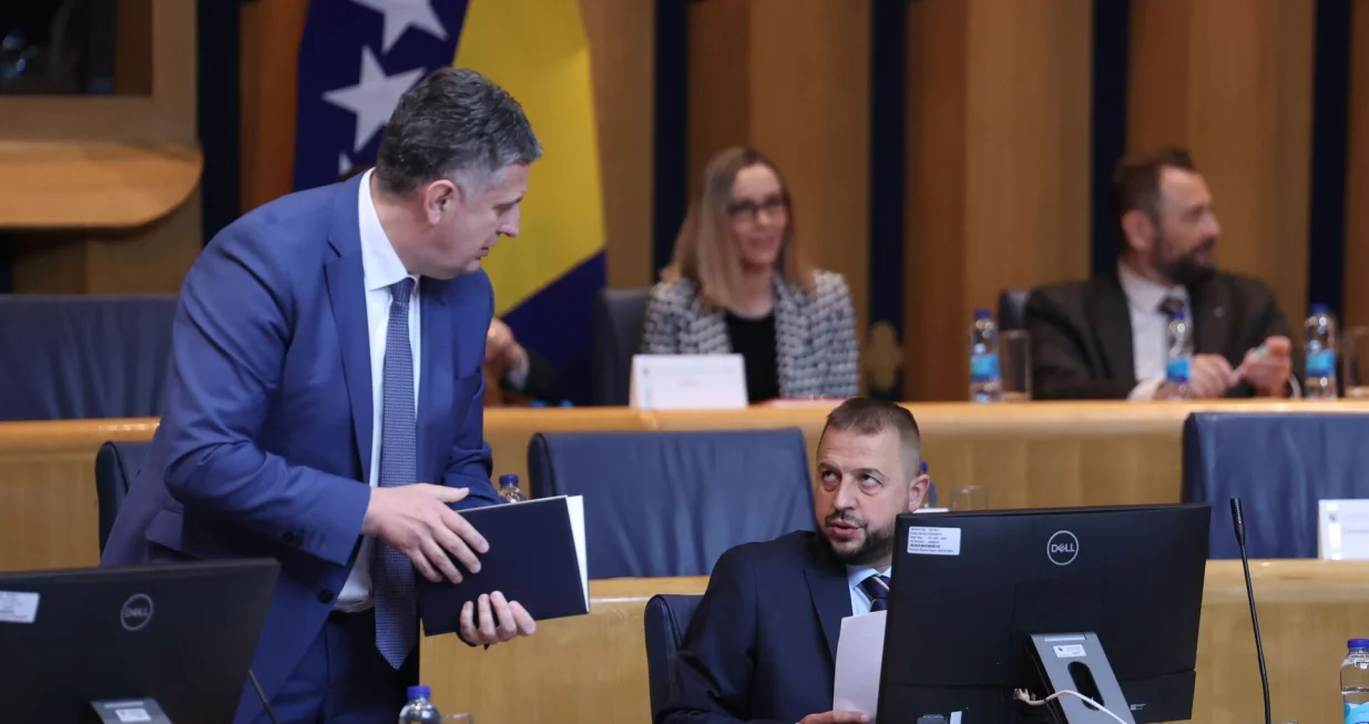 Dom naroda PSBiH/Fena