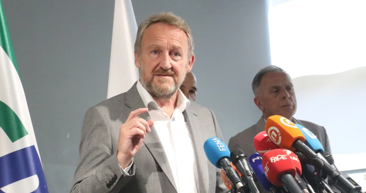 Press SDA izborni zakon Schmidta/Didier Torche 