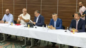 Trojka i HDZ sastanak/