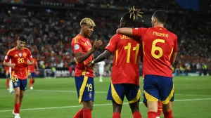 FOTO: EUTERS/Annegret Hilse