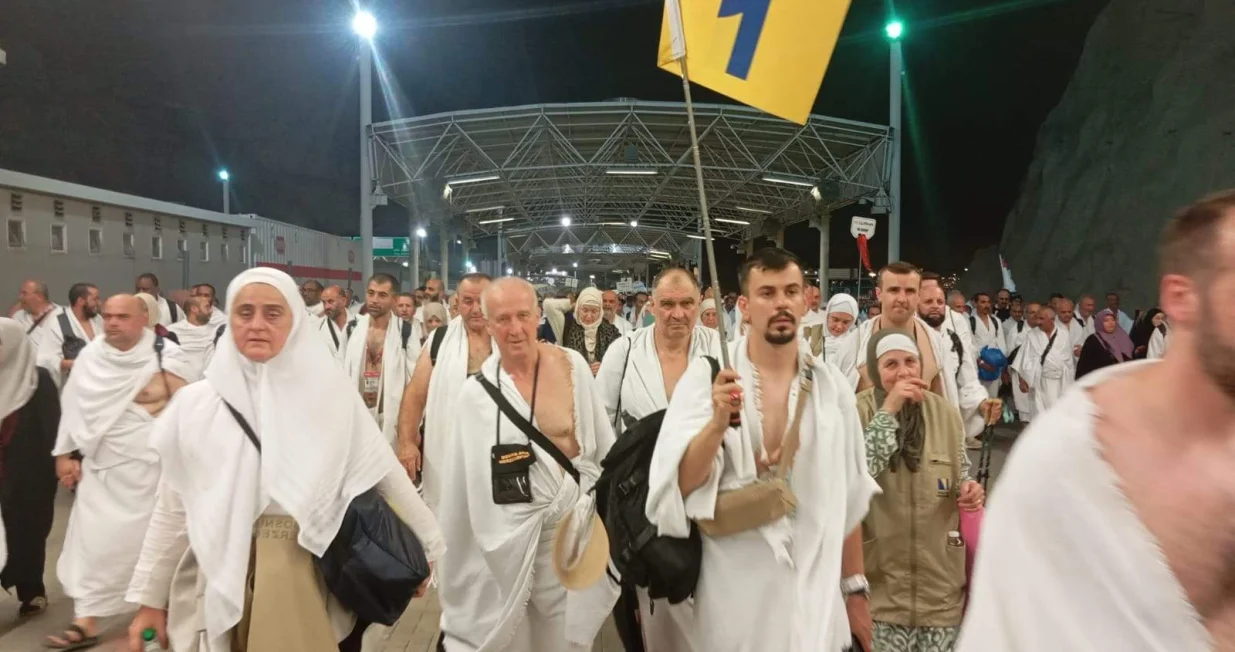 Hadž, obavljanje hadža, hadžije iz BiH/Mina