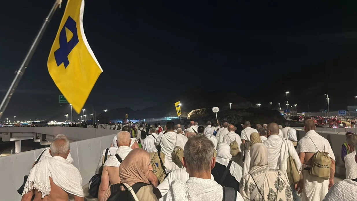 Hadž, obavljanje hadža, hadžije iz BiH/Mina