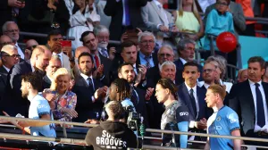 Soccer Football - FA Cup - Final - Crystal Palace v Manchester City - Wembley Stadium, London, Britain - May 17, 2025 Manchester City's Bernardo Silva, Jeremy Doku, Jack Grealish and Kevin De Bruyne collect their runner up medals from Britain's Prince William Action Images via Reuters/Andrew Boyers
