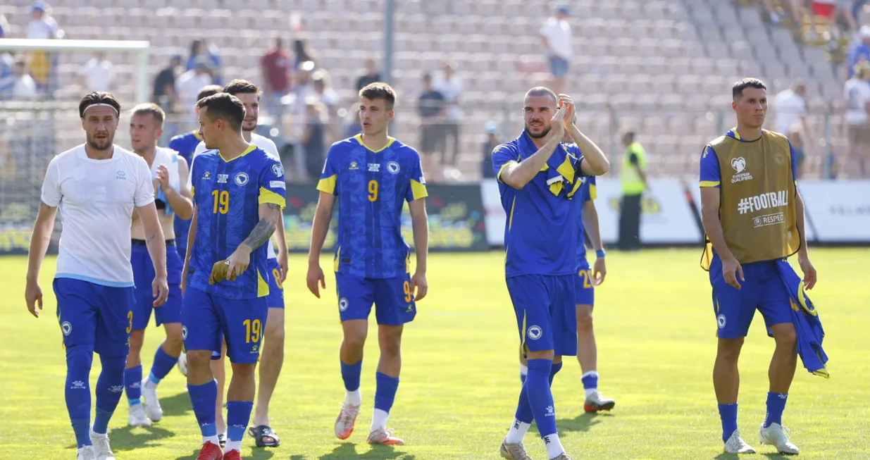 Reprezentativci BiH nakon utakmice (FOTO: Damir Deljo/Oslobođenje)