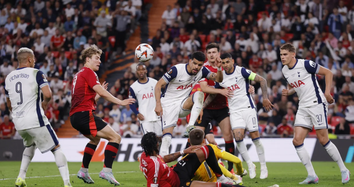 FOTO: REUTERS/Andrew Couldridge