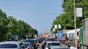 Gužva na graničnom prelazu Gradiška, na izlazu iz BiH/Sanel Konjhodžić