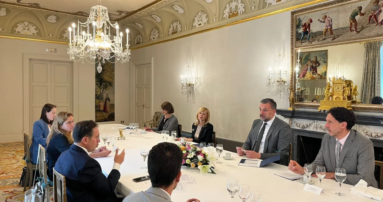 Konaković i Albares/