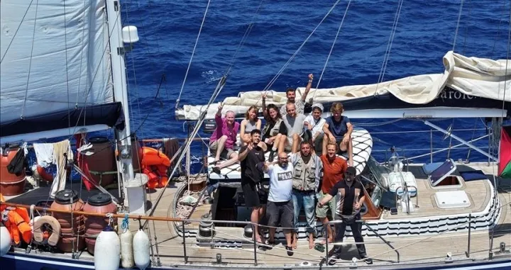 Aktivisti s humanitarnog broda Madleen na putu ka Gazi//