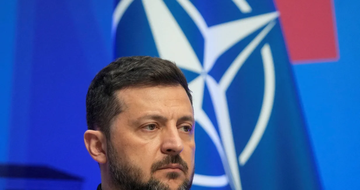 FILE PHOTO: Ukraine's President Volodymyr Zelenskiy attends a press conference, on the day of the NATO Bucharest Nine (B9) meeting, in Vilnius, Lithuania, June 2, 2025. REUTERS/Ints Kalnins/File Photo/Ints Kalnins