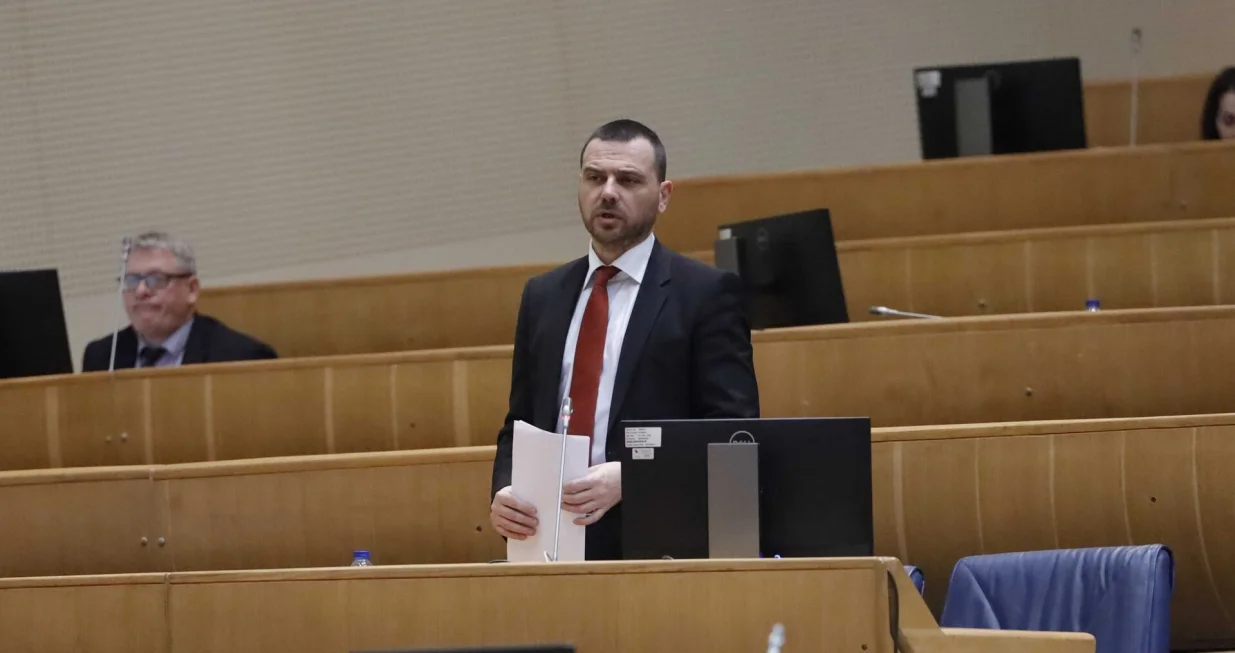 Saša Magazinović; Sjednica Predstavničkog doma PSBiH/Senad Gubelić