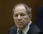 epa10223186 Former film producer Harvey Weinstein appears in court at the Clara Shortridge Foltz Criminal Justice Center in Los Angeles, California, USA, 04 October 2022. Weinstein was extradited from New York to Los Angeles to face sex-related charges. EPA/ETIENNE LAURENT/Etienne Laurent