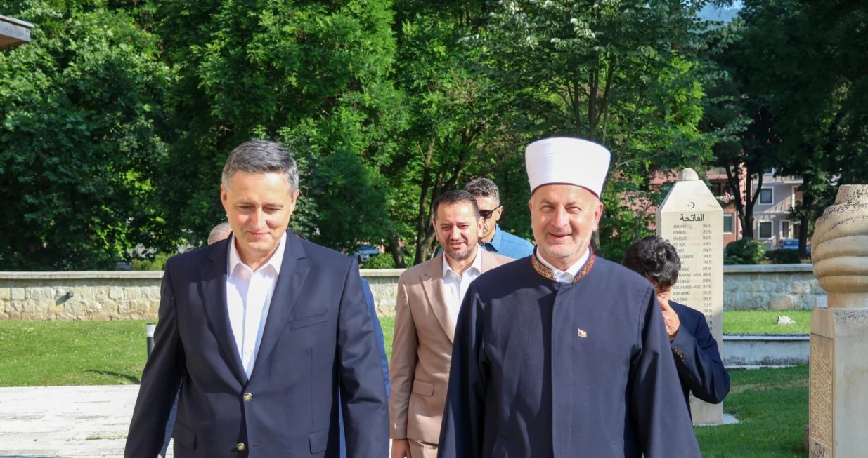 Denis Bećirović i muftija goraždanski Remzija-ef. Pitić u Foči//