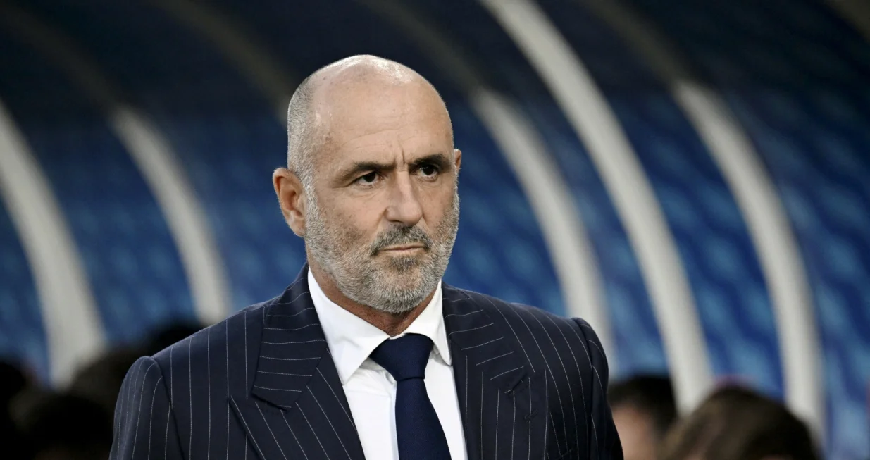 Soccer Football - World Cup - European Qualifiers - Group G - Finland v Poland - Helsinki Olympic Stadium, Helsinki, Finland - June 10, 2025 Poland coach Michal Probierz before the match Markku Ulander/Lehtikuva via REUTERS ATTENTION EDITORS - THIS IMAGE WAS PROVIDED BY A THIRD PARTY. NO THIRD PARTY SALES. NOT FOR USE BY REUTERS THIRD PARTY DISTRIBUTORS. FINLAND OUT. NO COMMERCIAL OR EDITORIAL SALES IN FINLAND.