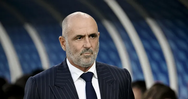 Soccer Football - World Cup - European Qualifiers - Group G - Finland v Poland - Helsinki Olympic Stadium, Helsinki, Finland - June 10, 2025 Poland coach Michal Probierz before the match Markku Ulander/Lehtikuva via REUTERS ATTENTION EDITORS - THIS IMAGE WAS PROVIDED BY A THIRD PARTY. NO THIRD PARTY SALES. NOT FOR USE BY REUTERS THIRD PARTY DISTRIBUTORS. FINLAND OUT. NO COMMERCIAL OR EDITORIAL SALES IN FINLAND.