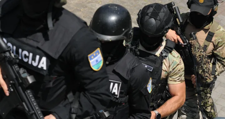 Obilježavanje Dana policije USK, pokazana spremnost/