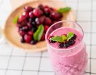 Smoothie od bobičastog voća//