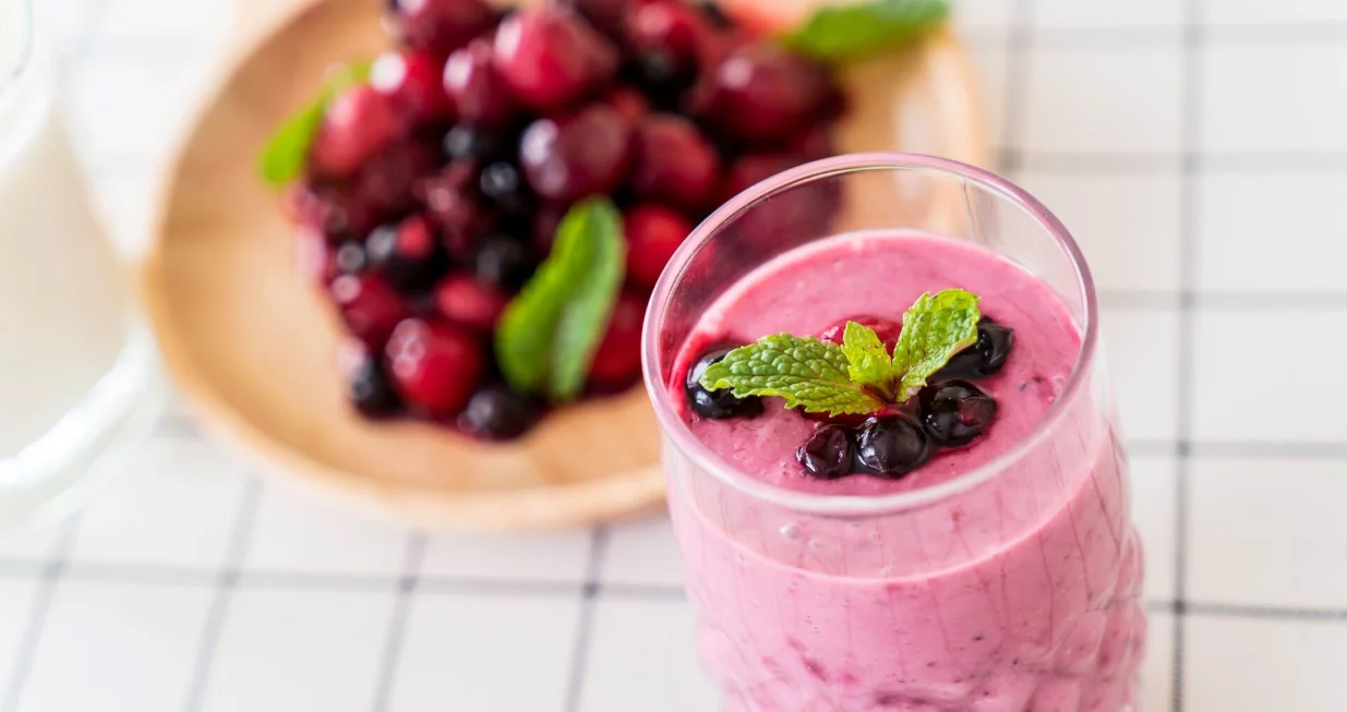 Smoothie od bobičastog voća//