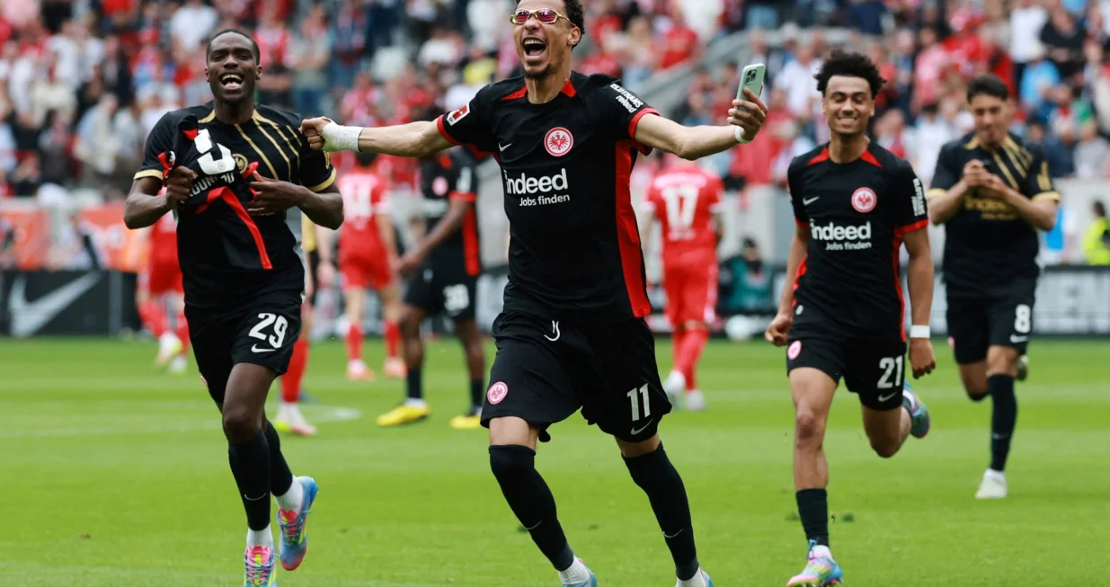 FOTO: REUTERS/Kai Pfaffenbach 