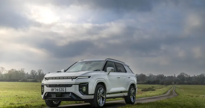 U jeku svojevrsne modelske invazije kineskih automobila, među kojima prednjače oni SUV koncepta, jedno ugodno osvježenje dolazi nam sa južnokorejskog tržišta. SDADSGSDGSD/