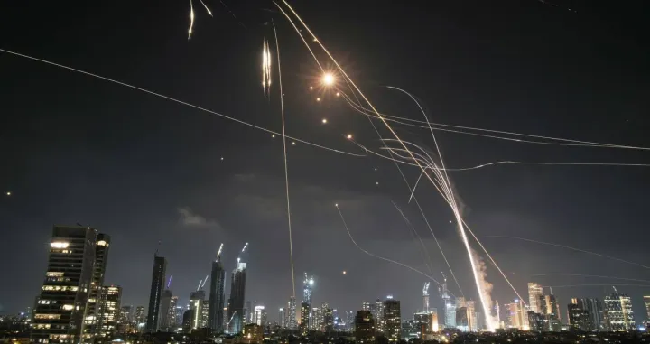 Ilustracija/ Screenshot/ X/