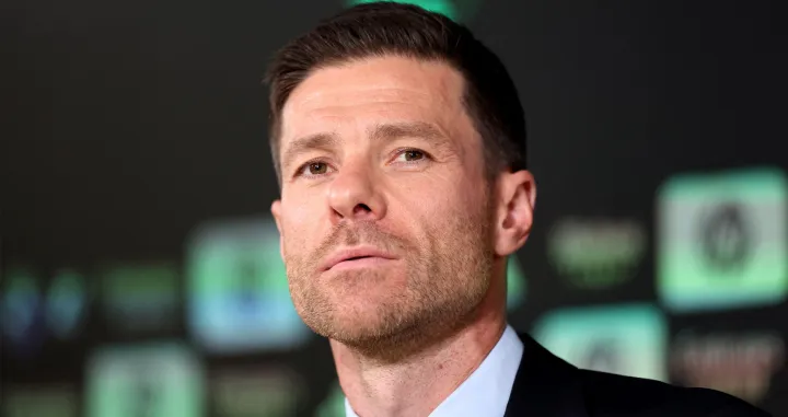 Soccer Football - Real Madrid unveil new coach Xabi Alonso - Ciudad Real Madrid, Valdebebas, Madrid, Spain - May 26, 2025 Real Madrid new coach Xabi Alonso during the unveiling press conference REUTERS/Juan Medina