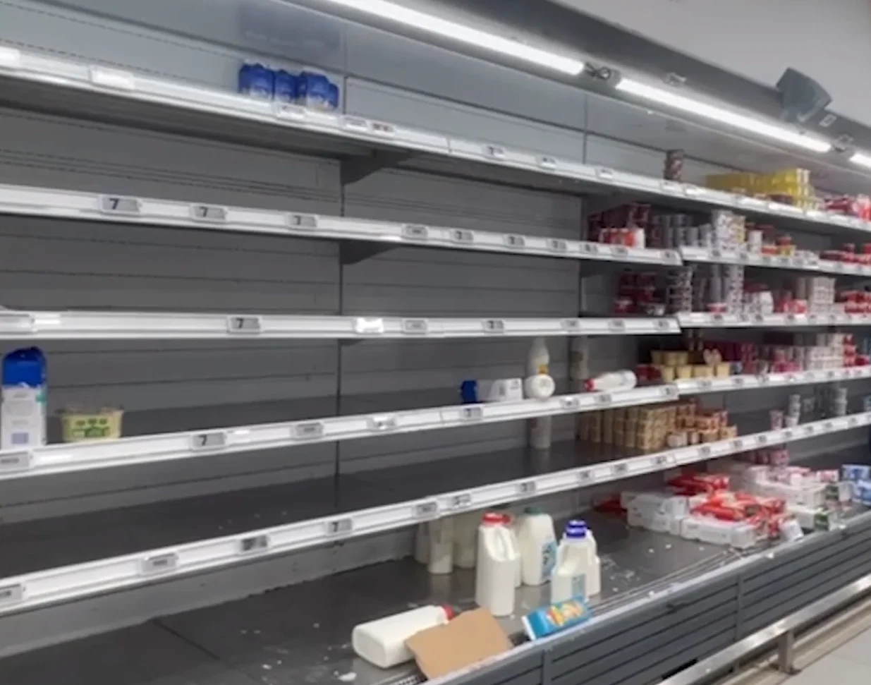 Izraelci "ispraznili" markete u strahu od iranske odmazde/Screenshot